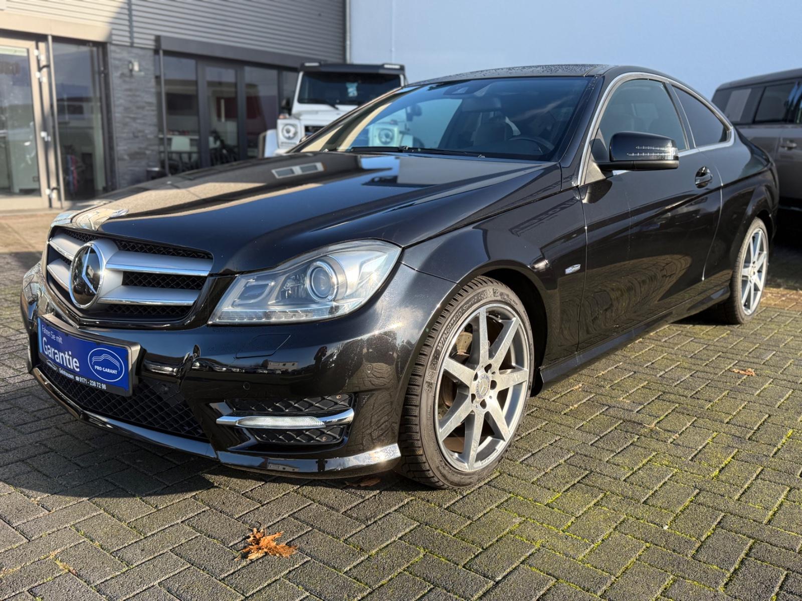 Mercedes-Benz C 250 CDI BlueEfficiency *Edition1 *AMG *Pano