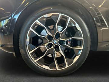 BMW X7 M60 - 8