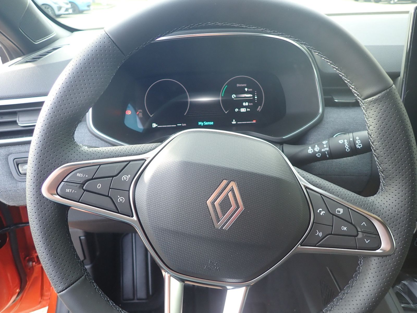 Fahrzeugabbildung Renault Clio KISS TCe 90