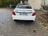 Mercedes-Benz C 63 AMG Mercedes-AMG C 63 Mercedes-AMG - Mercedes-Benz C 63 AMG: Limousine