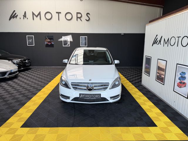 MERCEDES-BENZ B220 4Matic/KAMERA/ILS/TOTWI/
