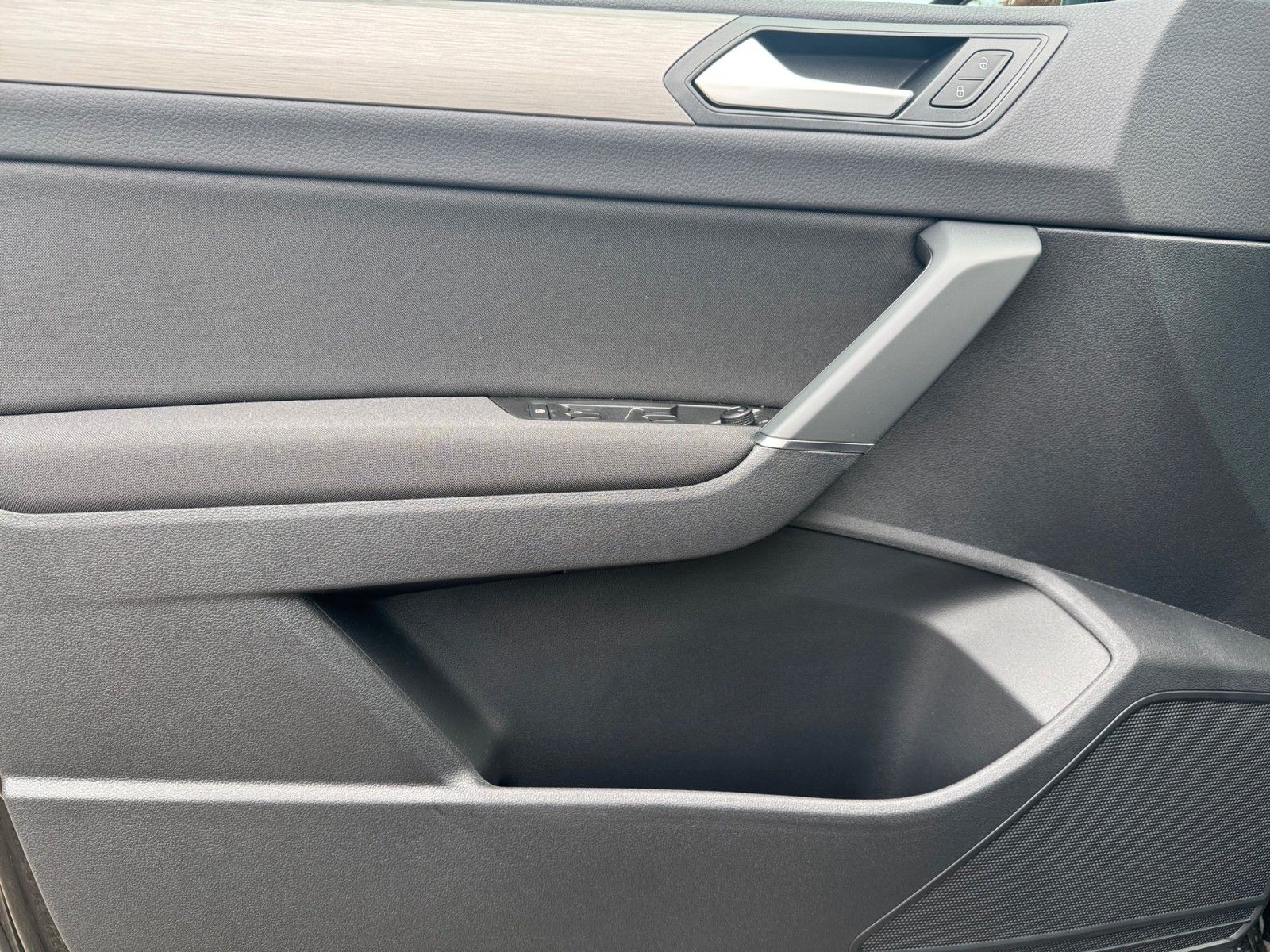 Fahrzeugabbildung Volkswagen Touran Comfortline 1.5 TSI