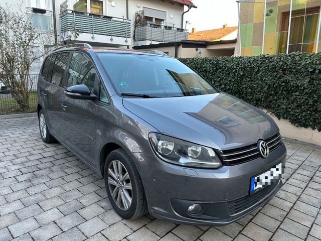 Volkswagen Touran Comfortline Style*7-Sitze*Navi*MFL*PDC