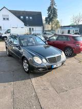 Mercedes-Benz ich will meine e klasse verkaufen - Mercedes-Benz E 280 in Frankfurt (Main)