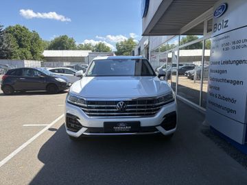 Volkswagen Touareg - 2