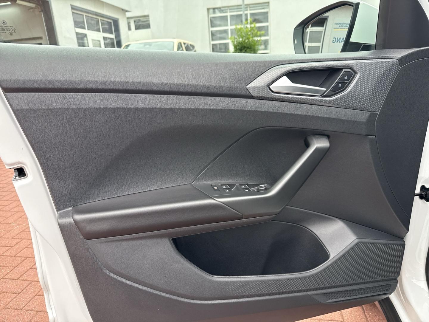 Volkswagen T-Cross R-Line 1.0 TSI DSG Led ACC Navi, миниатюра 14