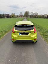 Ford Fiesta 1,25 60kW Titanium Titanium - Ford Fiesta: Grün