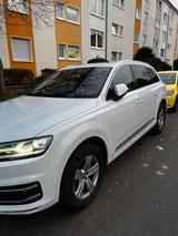 Audi Q7 3.0 TDI quattro tiptronic - - Audi Q7 von privat
