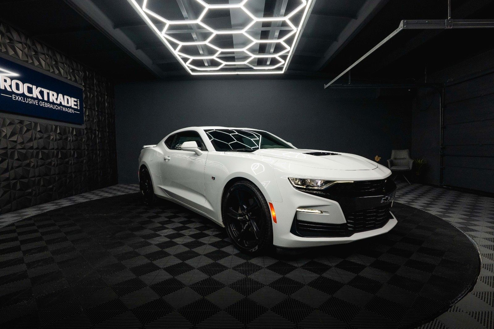 Fahrzeugabbildung Chevrolet Camaro 6.2 SS Coupe RS Performance *CarPlay*LED*