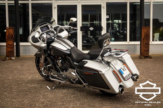 Fahrzeugabbildung Harley-Davidson CVO ROAD GLIDE 117 FLTRXSE MY19 - JEKILL&HYDE