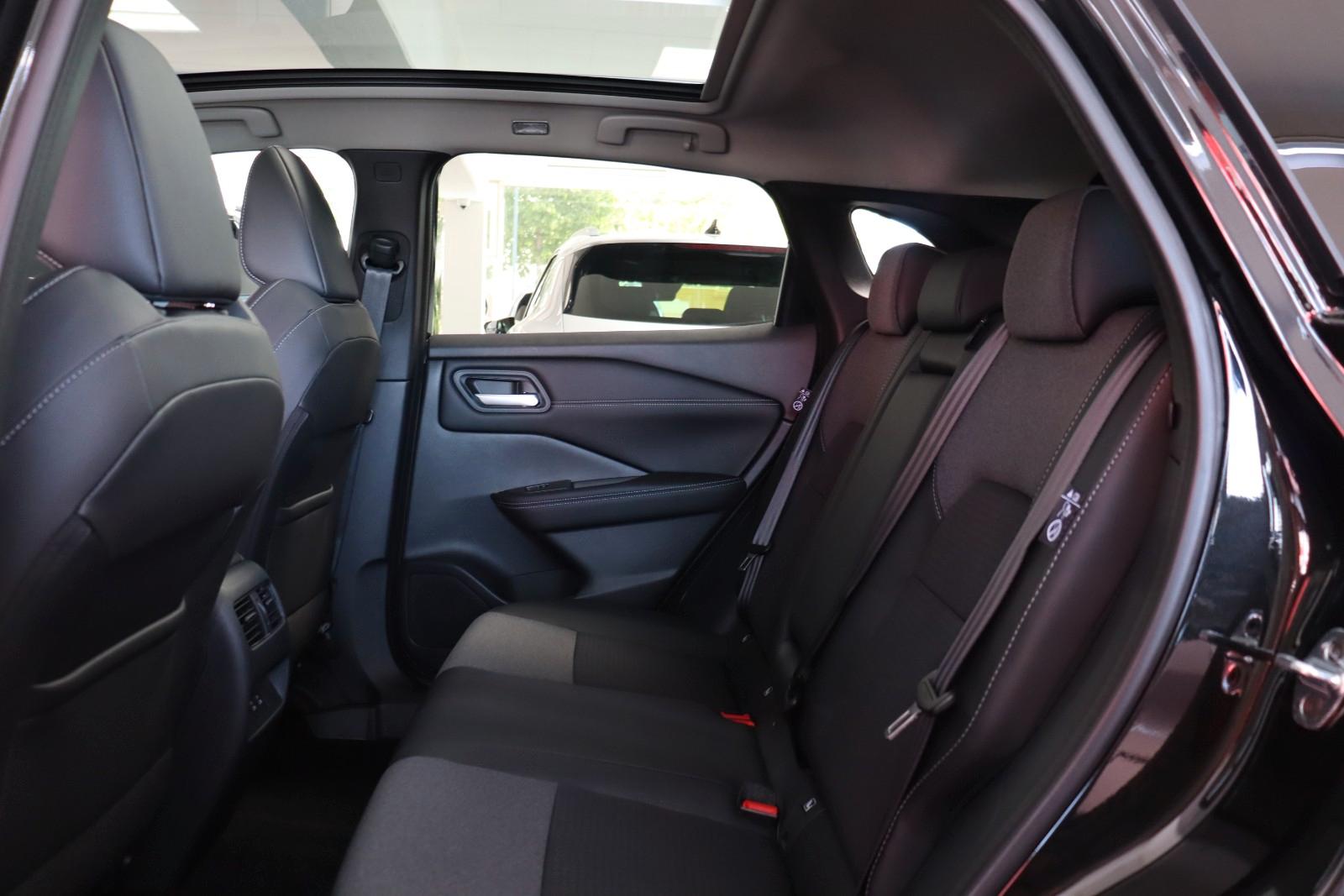 Nissan Qashqai 1.3 AT N-Connecta Navi,Pano,eHeck SOFORT, миниатюра 14