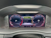 SKODA Karoq 1.5 TSI DSG Sportline PANO AHK 5 J. GAR bei Autohaus Landmann & Maier OHG