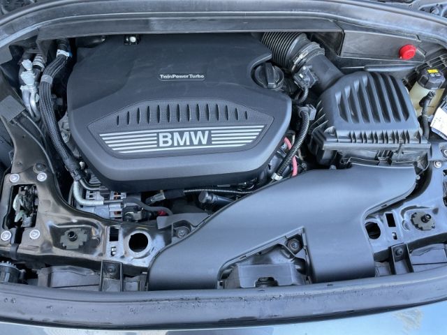 Fahrzeugabbildung BMW 218 Active Tourer d Adnantage Autom. Navi, Einpa