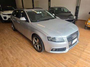 Audi A4 - 4