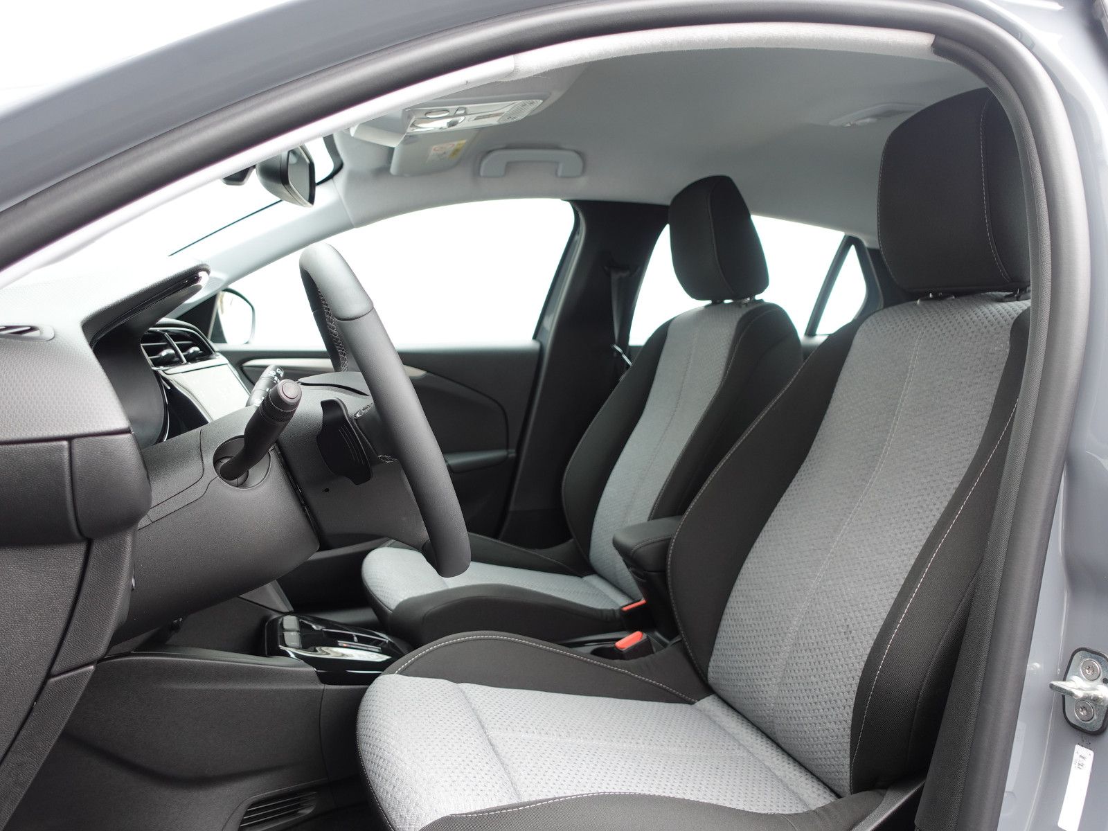 Fahrzeugabbildung Opel Corsa Edition 1.2T Hybrid AUTOMATIK,Kamera,SHZ