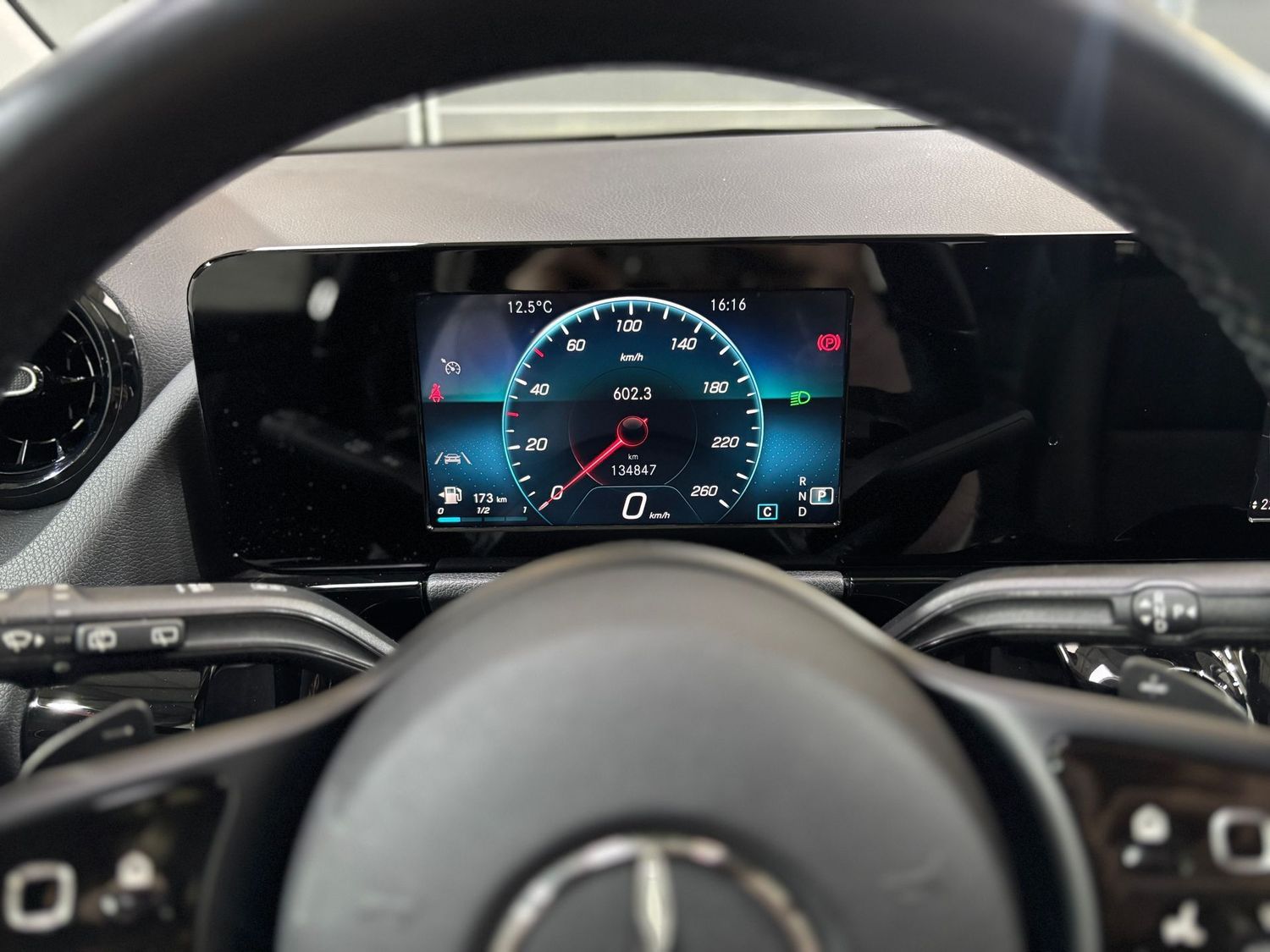 Fahrzeugabbildung Mercedes-Benz GLA 220 d#MBUX#LED#Kamera