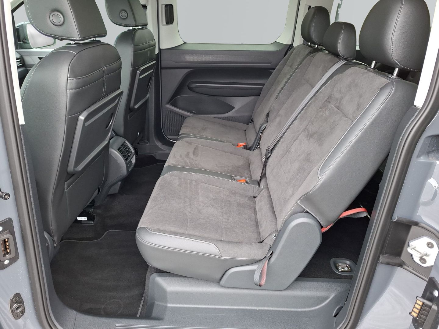 Caddy Maxi 1.5 TSI Goal *AHK*NAVI*LED*