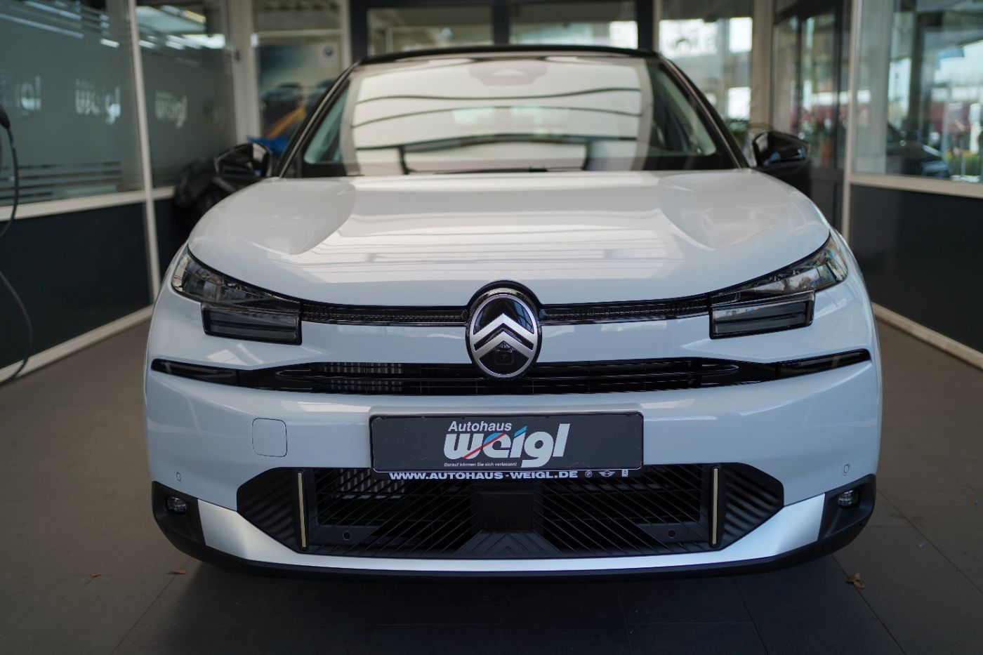 Fahrzeugabbildung Citroën C4 Hybrid 145 DCS6 Max *** Vollausstattung ***
