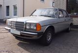 Mercedes-Benz 200 - Mercedes-Benz 200 in Hamburg