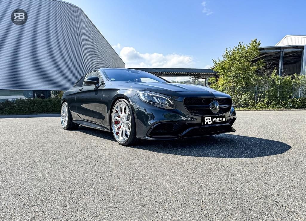 Mercedes-Benz S 63 AMG