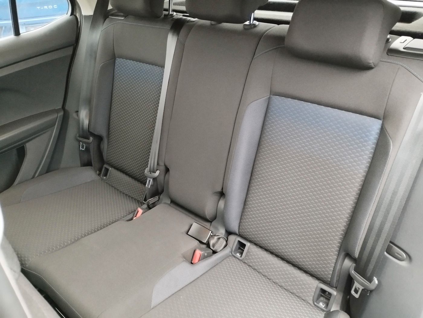 Fahrzeugabbildung Volkswagen T-Cross 1.0 United AHK ACC PDC Klimaautom. Allw