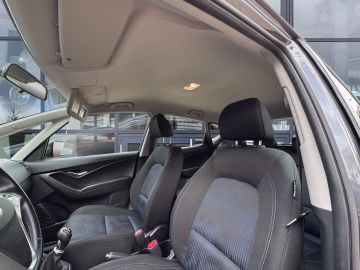 Hyundai ix20 Klima* EFH* Ganzjahresreifen neu* flexible 
