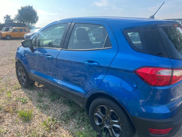 Ford EcoSport Cool & Connect