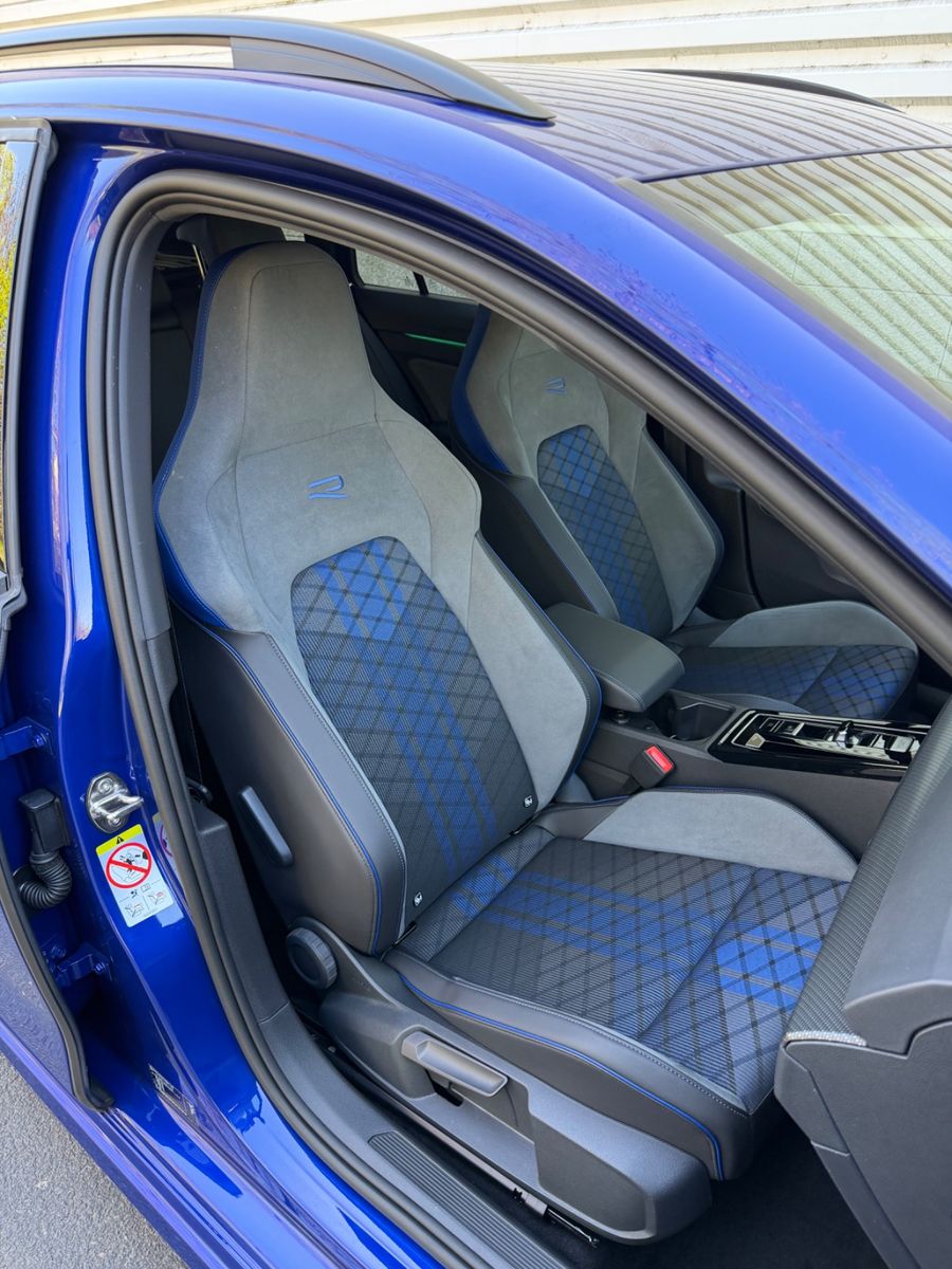 Volkswagen Golf VIII Variant R 4Motion foto 14