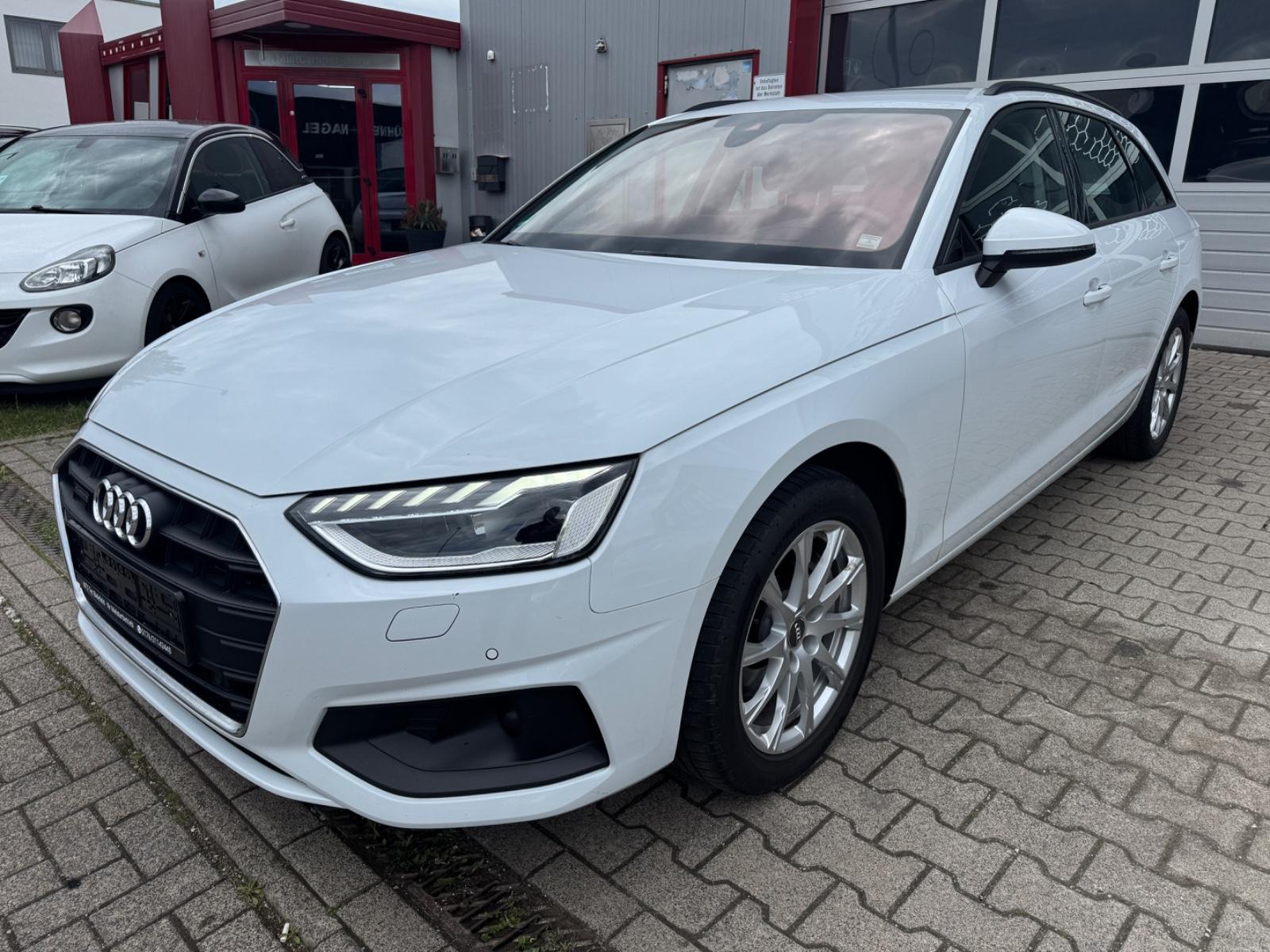 Audi A4 Avant 40 TDI quattro Basis Alcantara LED