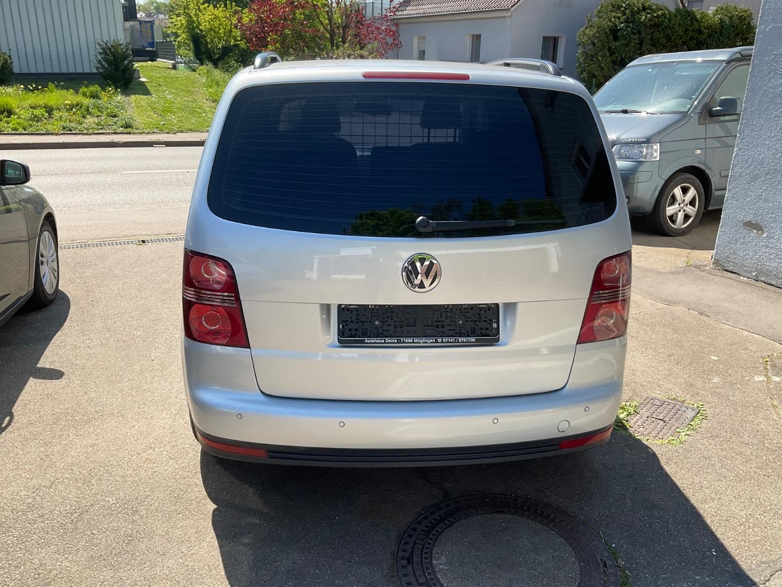 Volkswagen Touran 2007 — engine 1.390 cm³, 140 HP (103kW)