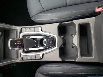 Ssangyong Korando e-Motion Titanium Plus Navi°ACC°RFK°SHZ°