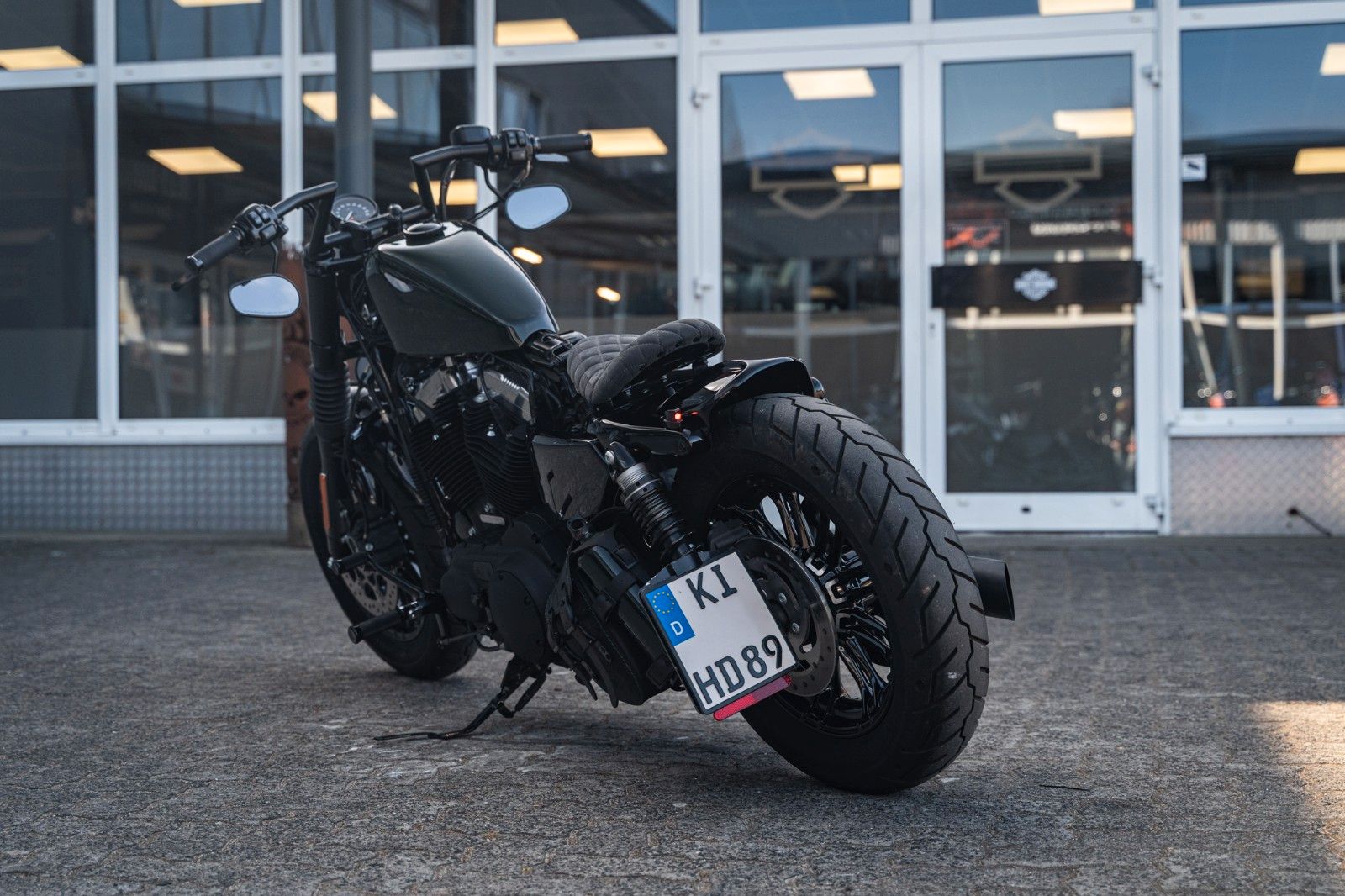 Fahrzeugabbildung Harley-Davidson XL1200X SPORTSTER FORTY-EIGHT - KESSTECH- BOBBER
