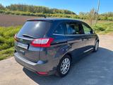 Ford Grand C-Max 2,0TDCi 103kW Titanium I innen Leder - Ford Grand C-Max mit Diesel-Antrieb: Kleinbus, 2.0