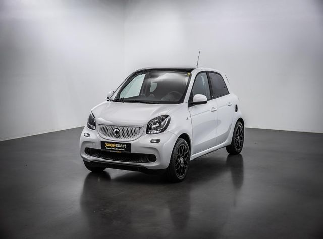 Smart ForFour prime turbo DCT: SPORT+PANO+NAVI+KAMERA!