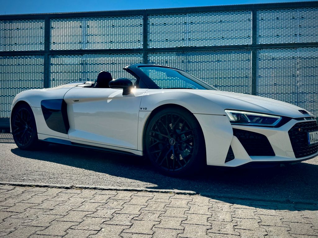 Audi R8