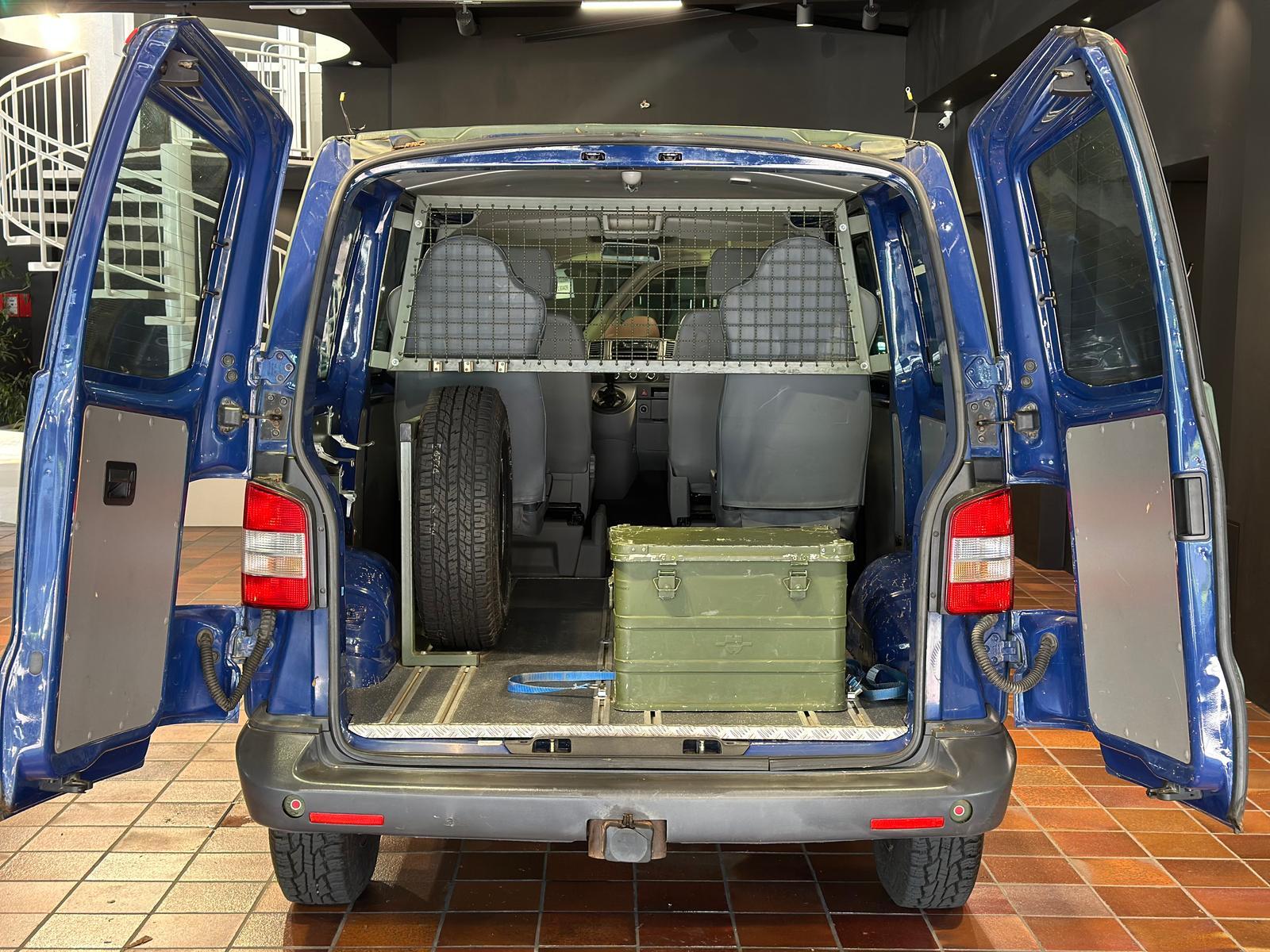 Volkswagen T5 WIDDER 4MOTION ROCKTON SEIKEL BUNDESWEHR OFFR