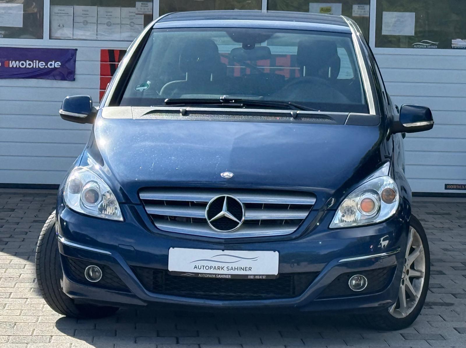 Mercedes-Benz B 200