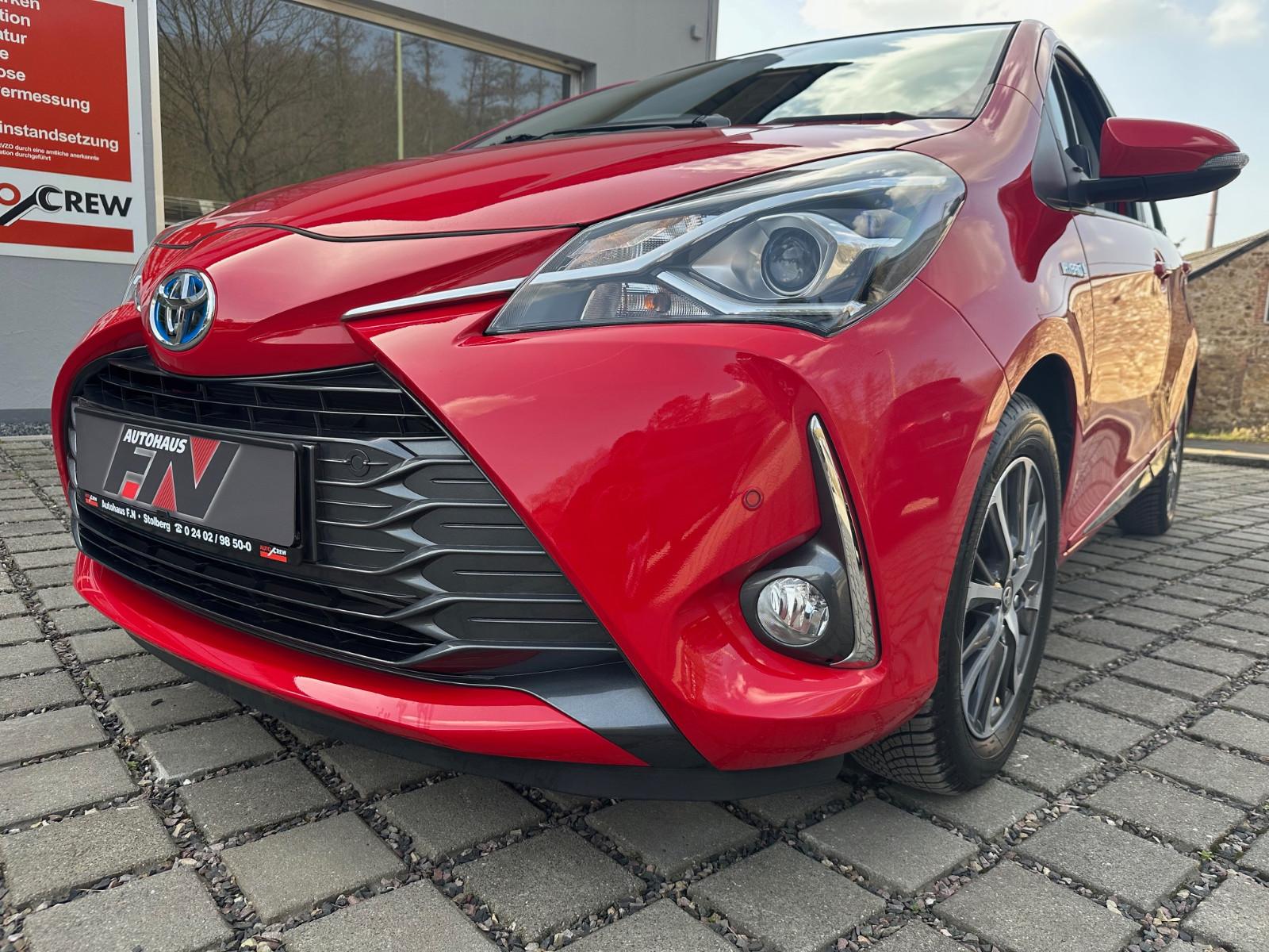 Toyota Yaris Hybrid Y20 Club/Carplay/Plus-Paket/1.Hand