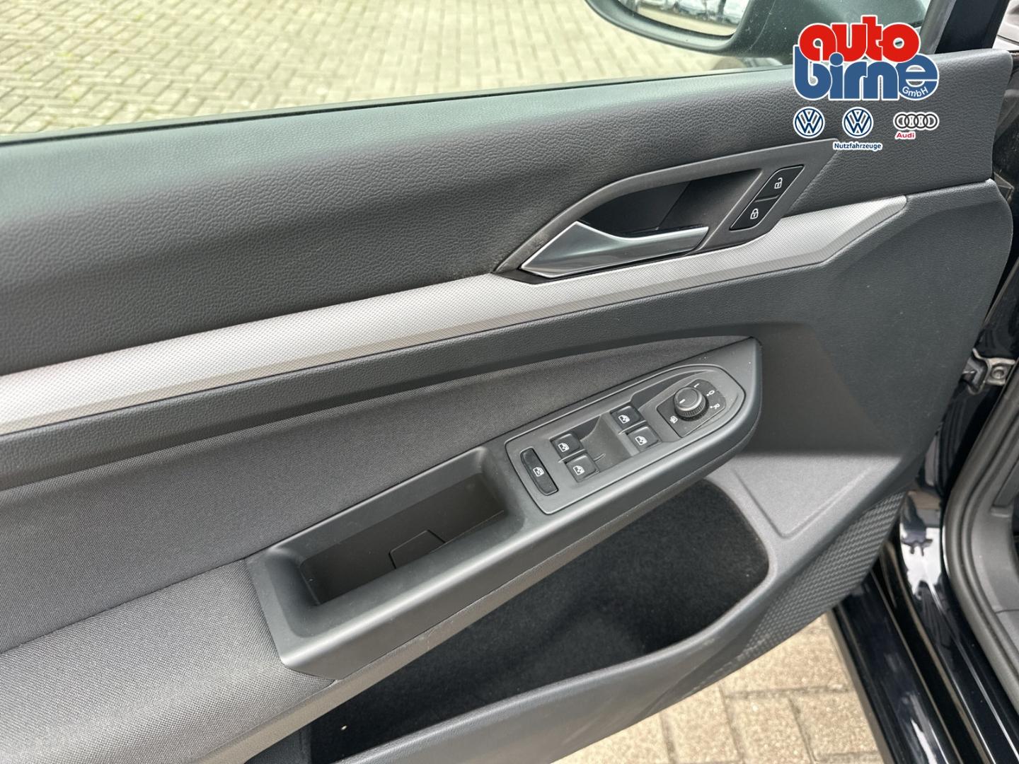 Volkswagen Golf VIII 1.0 TSI AHK-klappbar Digitales Cockpit, миниатюра 13