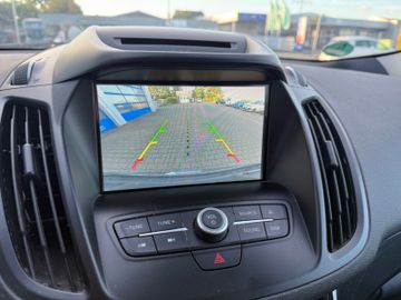 Ford Kuga - 10