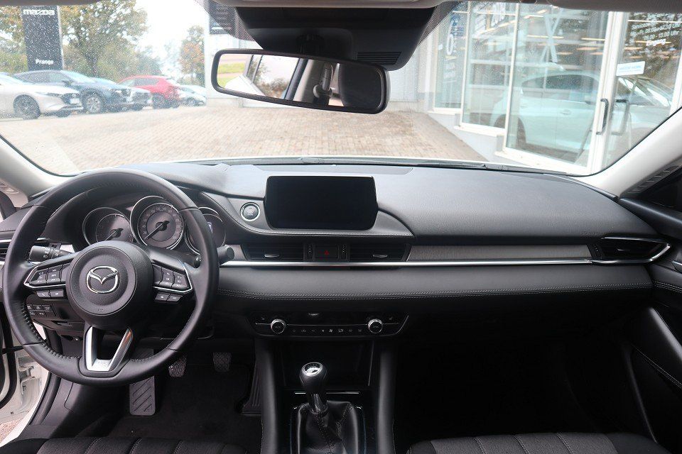 Fahrzeugabbildung Mazda 6 L Center-Line G-145 NAVI ACAA MRCC SHZ 360° HU