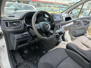 Renault Trafic - 10