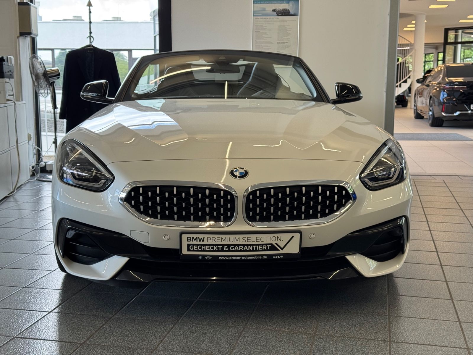BMW Z4 sDrive20i Sport-Line Garantie Automatik
