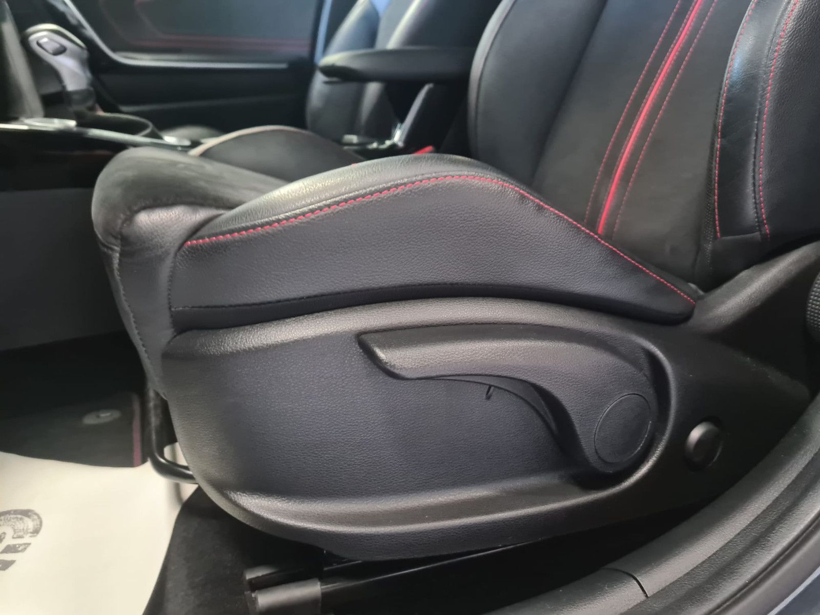 Fahrzeugabbildung Kia pro cee'd / ProCeed / Klima / NAVI / KAMERA