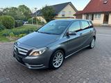 Mercedes-Benz B 200 | AHK Xenon SHZ PDC Navi etc. | 1.Hand - gebrauchte Mercedes-Benz B 200 aus dem Jahr 2014