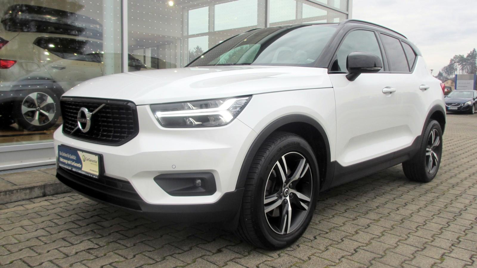 Volvo XC40 D4 AWD R Design Geartronic+ACC+BLIS+RFK+AHK