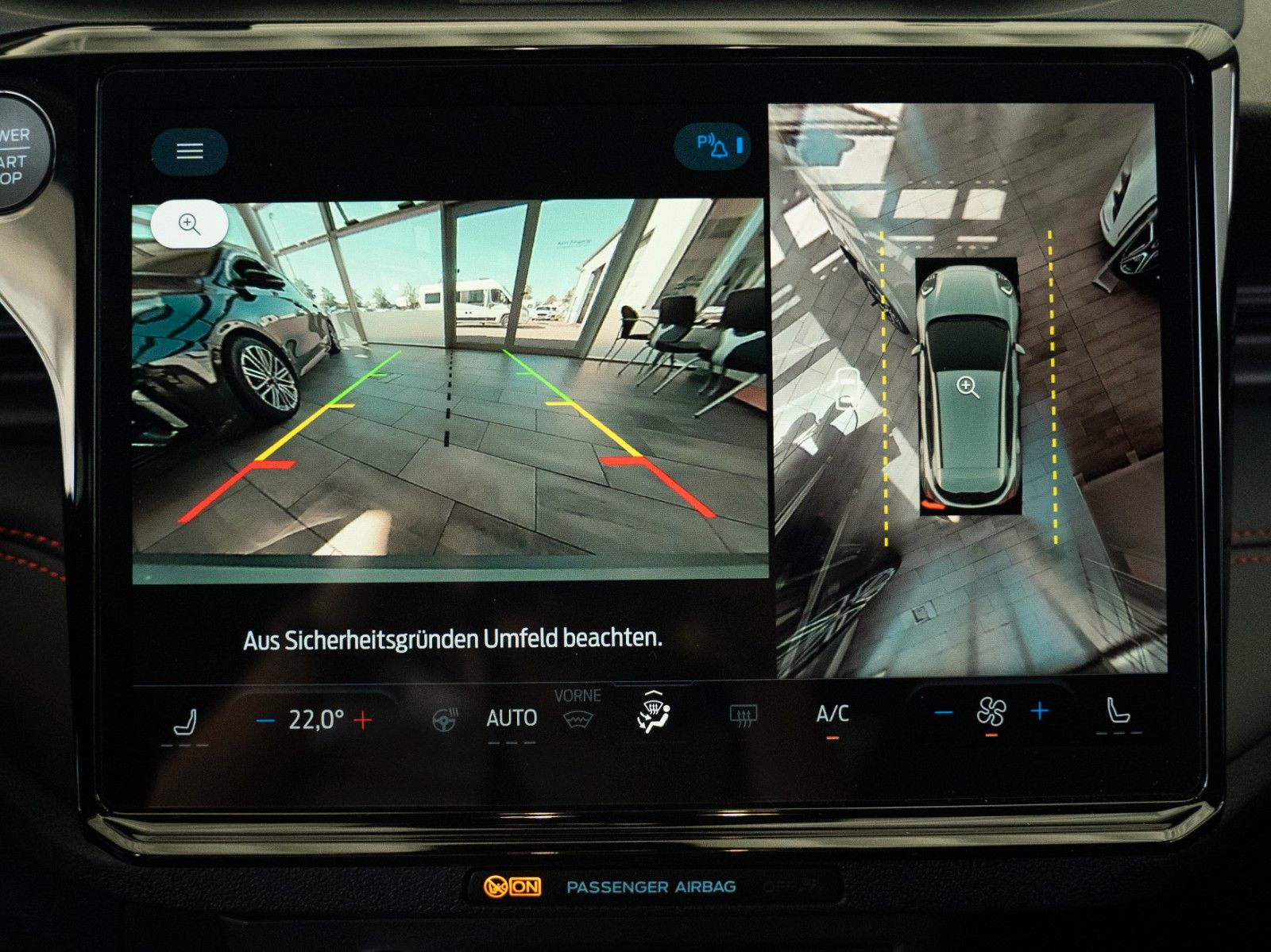 Fahrzeugabbildung Ford Puma ST-Line PANO/SITZHEIZUNG/NAVI/LED