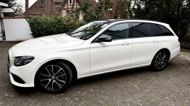 MERCEDES-BENZ E 200 T Autom. Avantgarde 