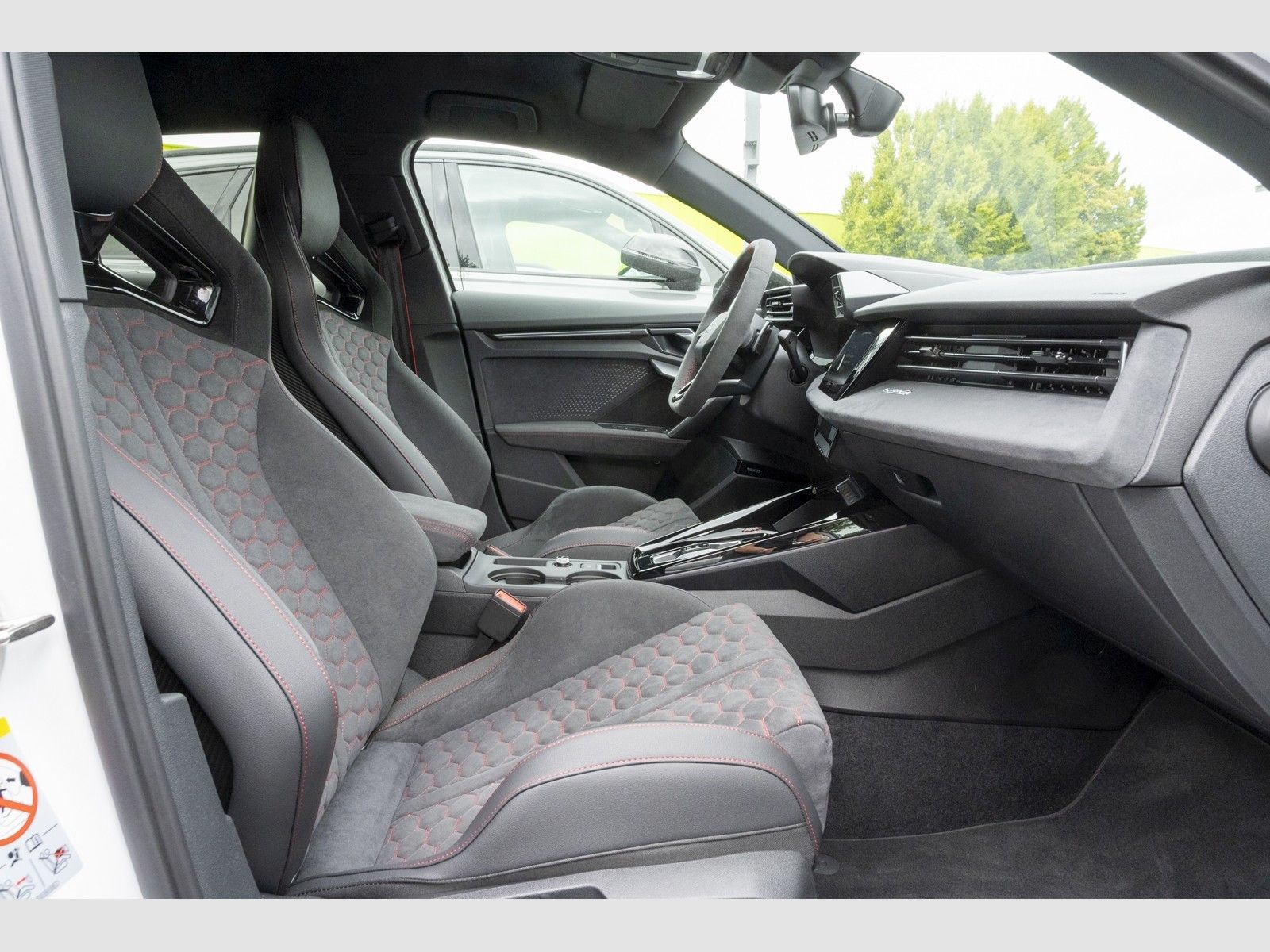 Audi RS3 Sportback 2.5 TFSI quattro Sportabgas/Schale foto 7