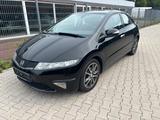 Honda Civic 1.8 Sport - Honda Civic aus 2010: Sport